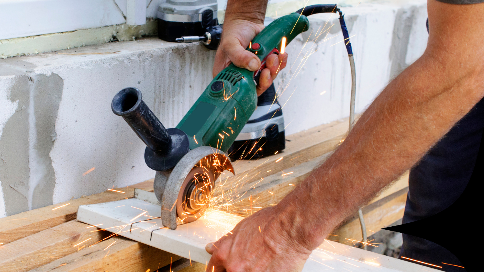 Can You Sand With an Angle Grinder